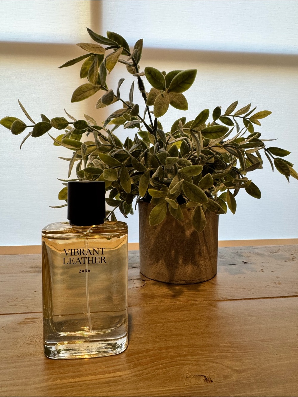 Zara Vibrant Leather Eau de Parfum 100mL